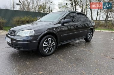 Седан Opel Astra 2006 в Полтаве