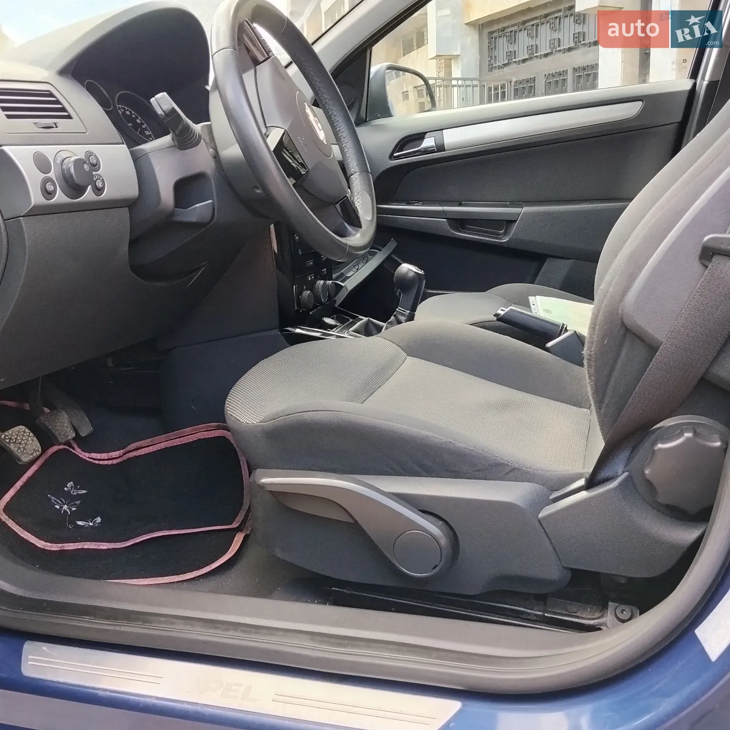 2010 Opel Astra - мініатюра 18