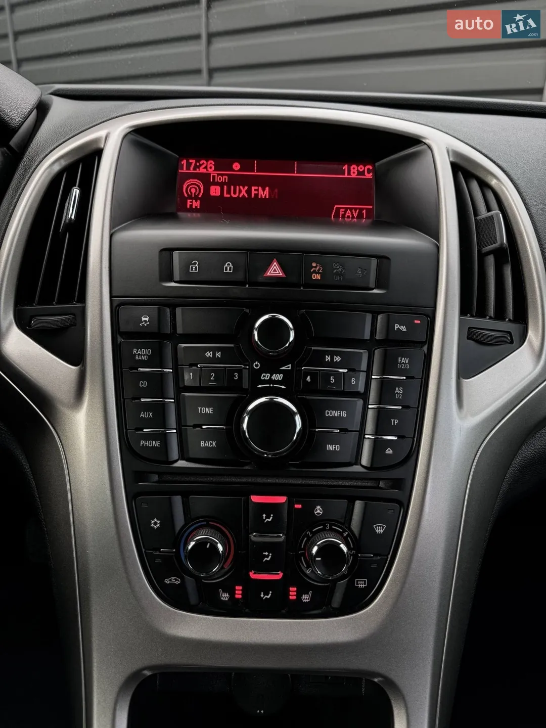 2011 Opel Astra - мініатюра 8