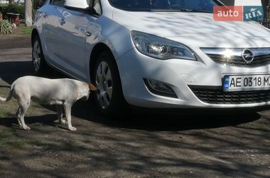 Хетчбек Opel Astra 2010 в Павлограді