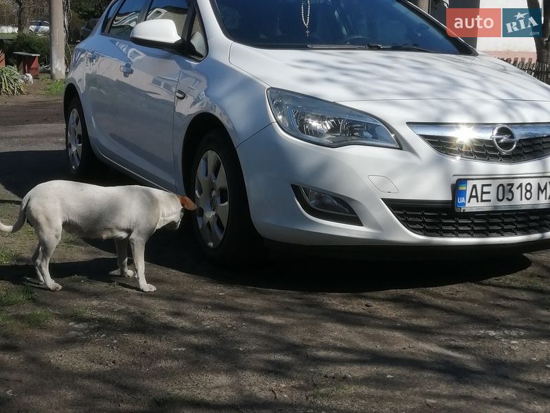 Opel Astra 2010