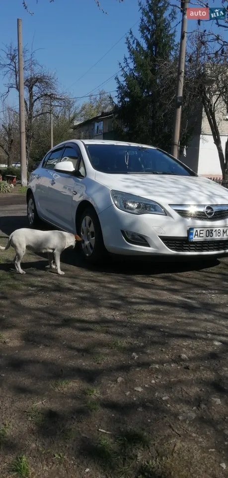 2011 Opel Astra - мініатюра 12