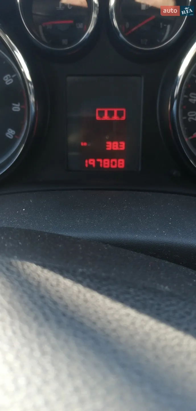 2010 Opel Astra - мініатюра 9
