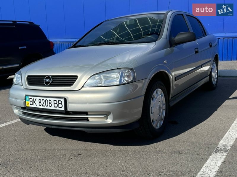 Седан Opel Astra 2008 в Рівному фото 3 Седан Opel Astra 2008 в Рівному