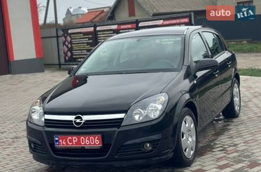 Хэтчбек Opel Astra 2006 в Городенке