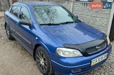 Седан Opel Astra 2007 в Золотоноше