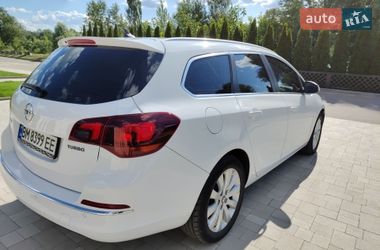 Універсал Opel Astra 2014 в Сумах