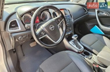 Універсал Opel Astra 2014 в Сумах