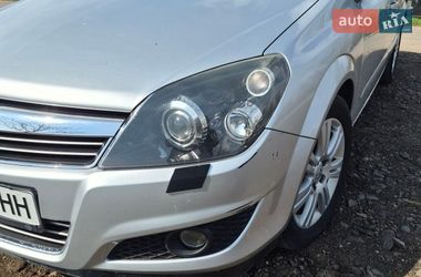 Універсал Opel Astra 2009 в Миколаєві