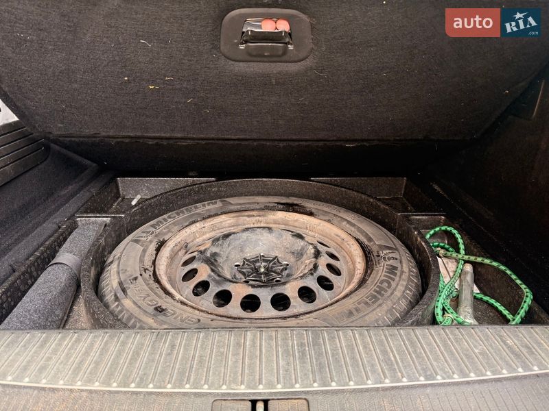 Універсал Opel Astra 2011 в Довгому