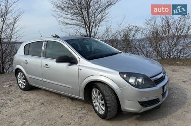 Хэтчбек Opel Astra 2004 в Запорожье