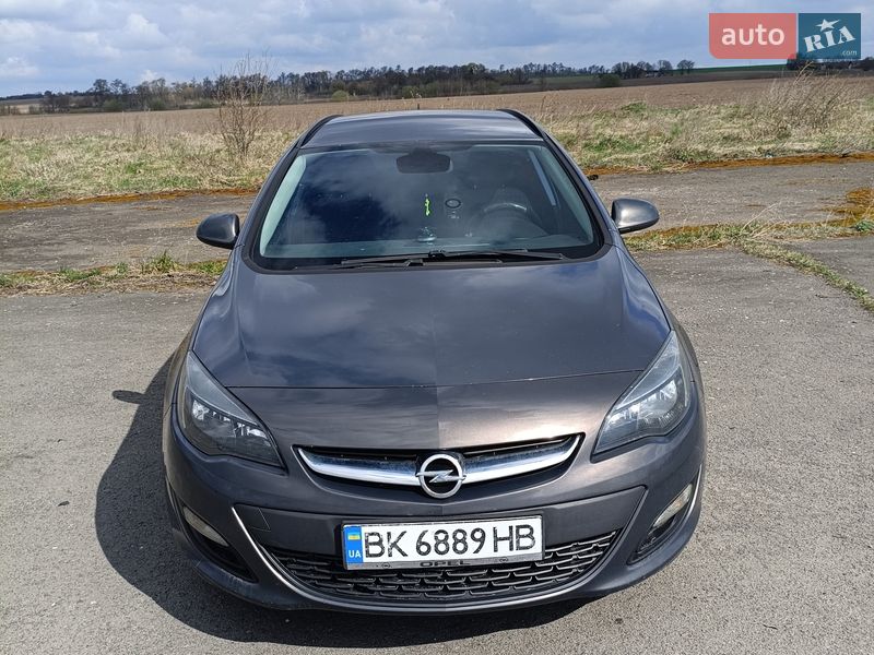 Opel Astra 2013