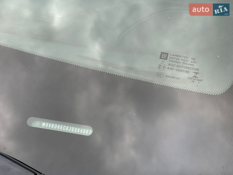 Хэтчбек Opel Astra 2018 в Киеве