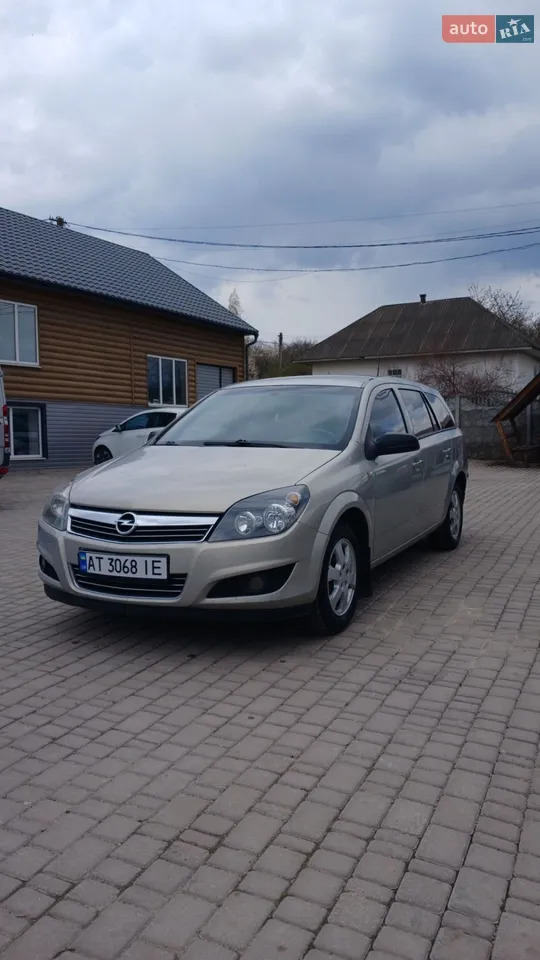 2010 Opel Astra - мініатюра 27