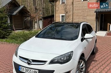 Універсал Opel Astra 2013 в Хмільнику