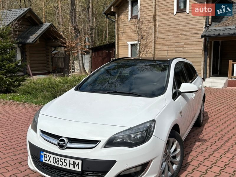 Opel Astra 2013