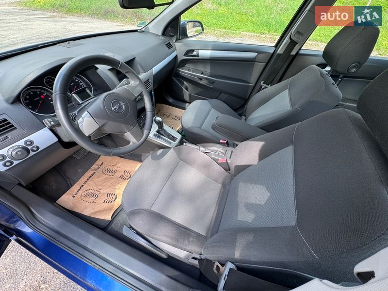 Універсал Opel Astra 2007 в Полтаві