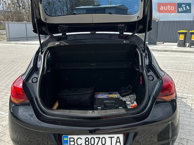 Хетчбек Opel Astra 2010 в Львові