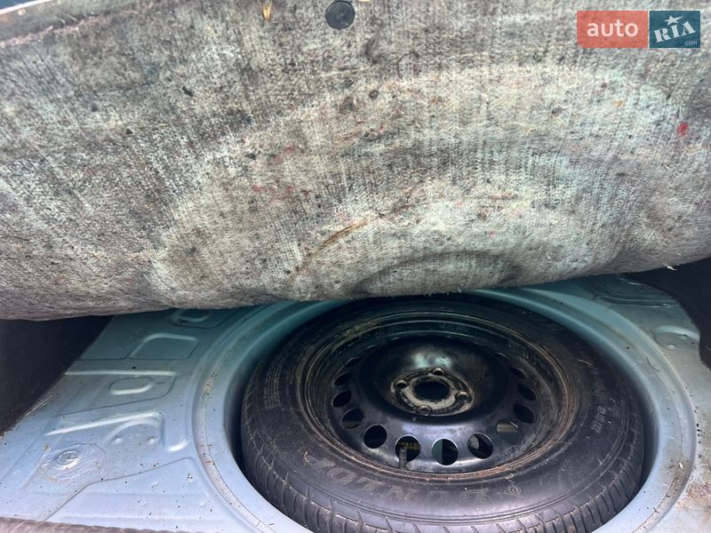 Седан Opel Astra 2005 в Лозовій