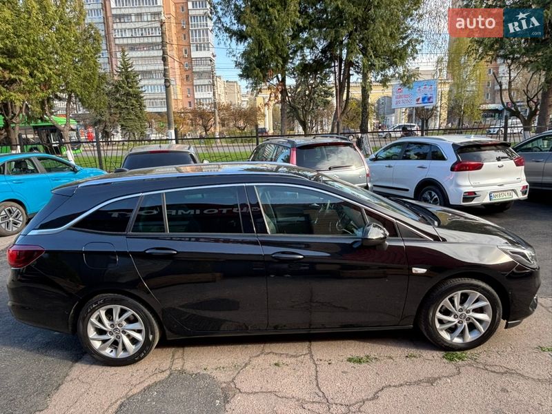 Универсал Opel Astra 2020 в Житомире