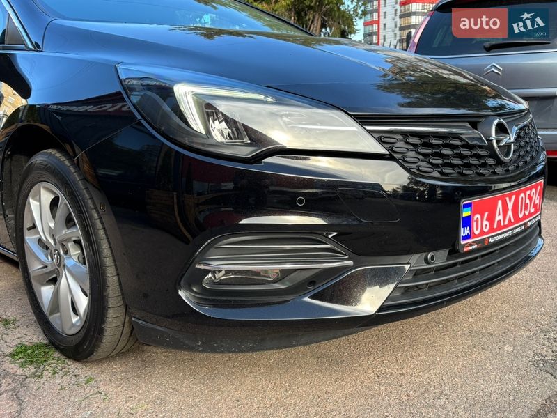 Универсал Opel Astra 2020 в Житомире