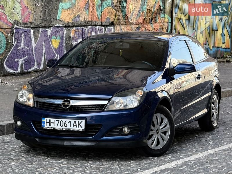Купе Opel Astra 2008 в Одессе