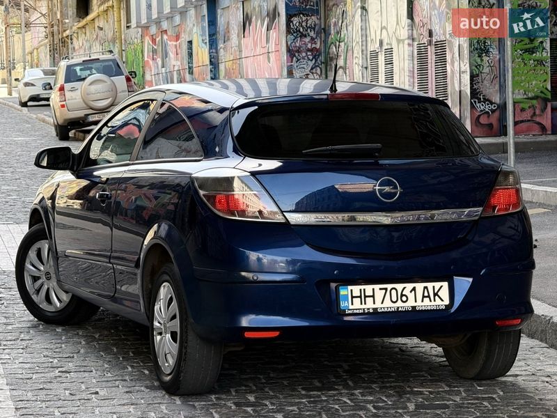 Купе Opel Astra 2008 в Одессе