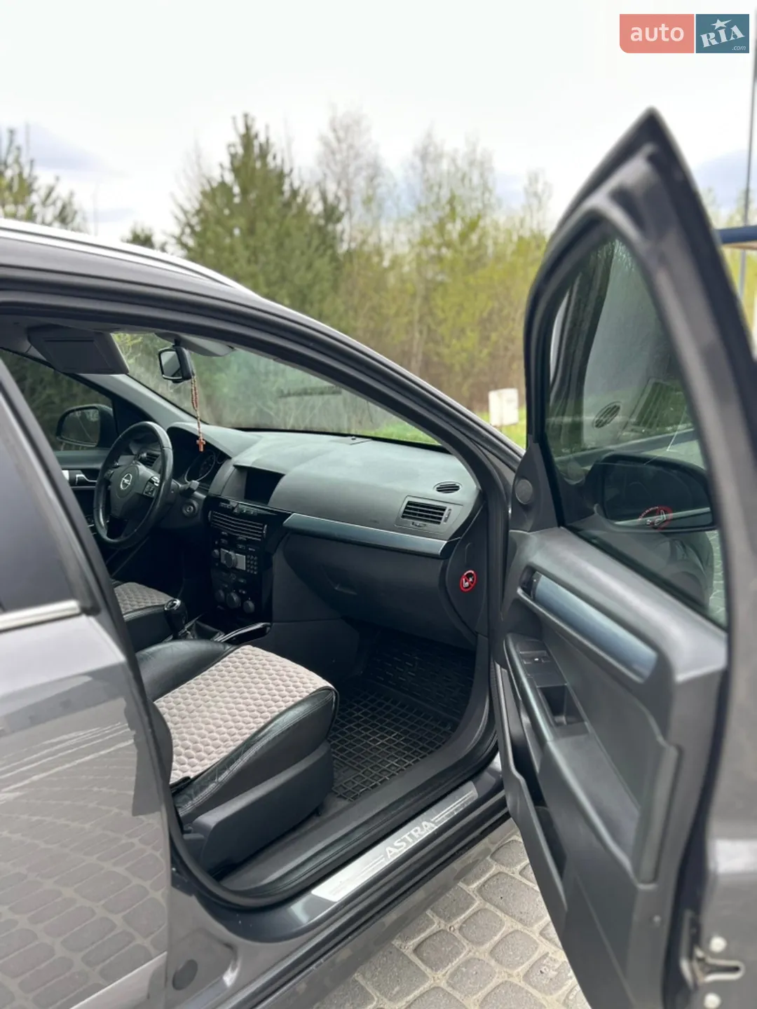 2010 Opel Astra - мініатюра 17