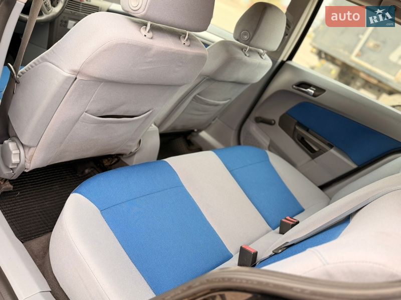 Хэтчбек Opel Astra 2004 в Дрогобыче