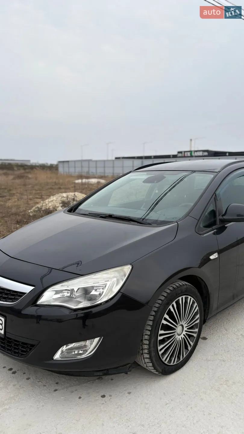 2011 Opel Astra - мініатюра 6