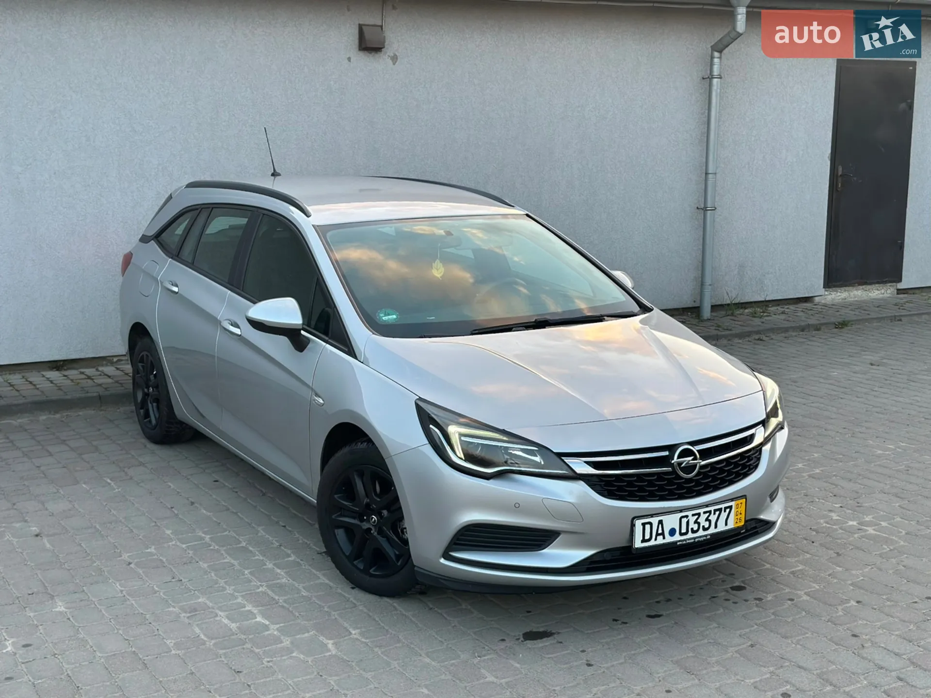 2017 Opel Astra - мініатюра 2