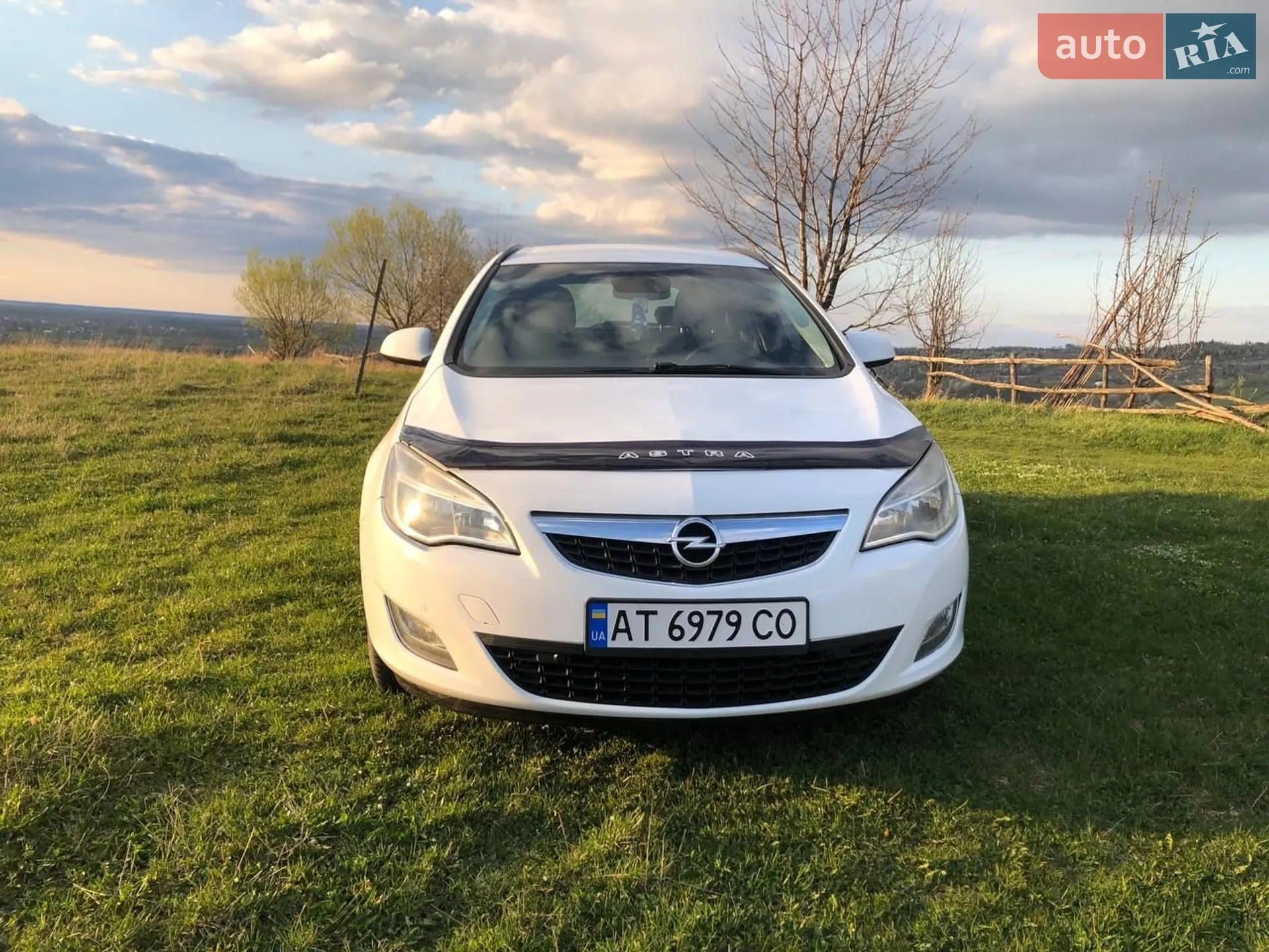 2011 Opel Astra - мініатюра 2