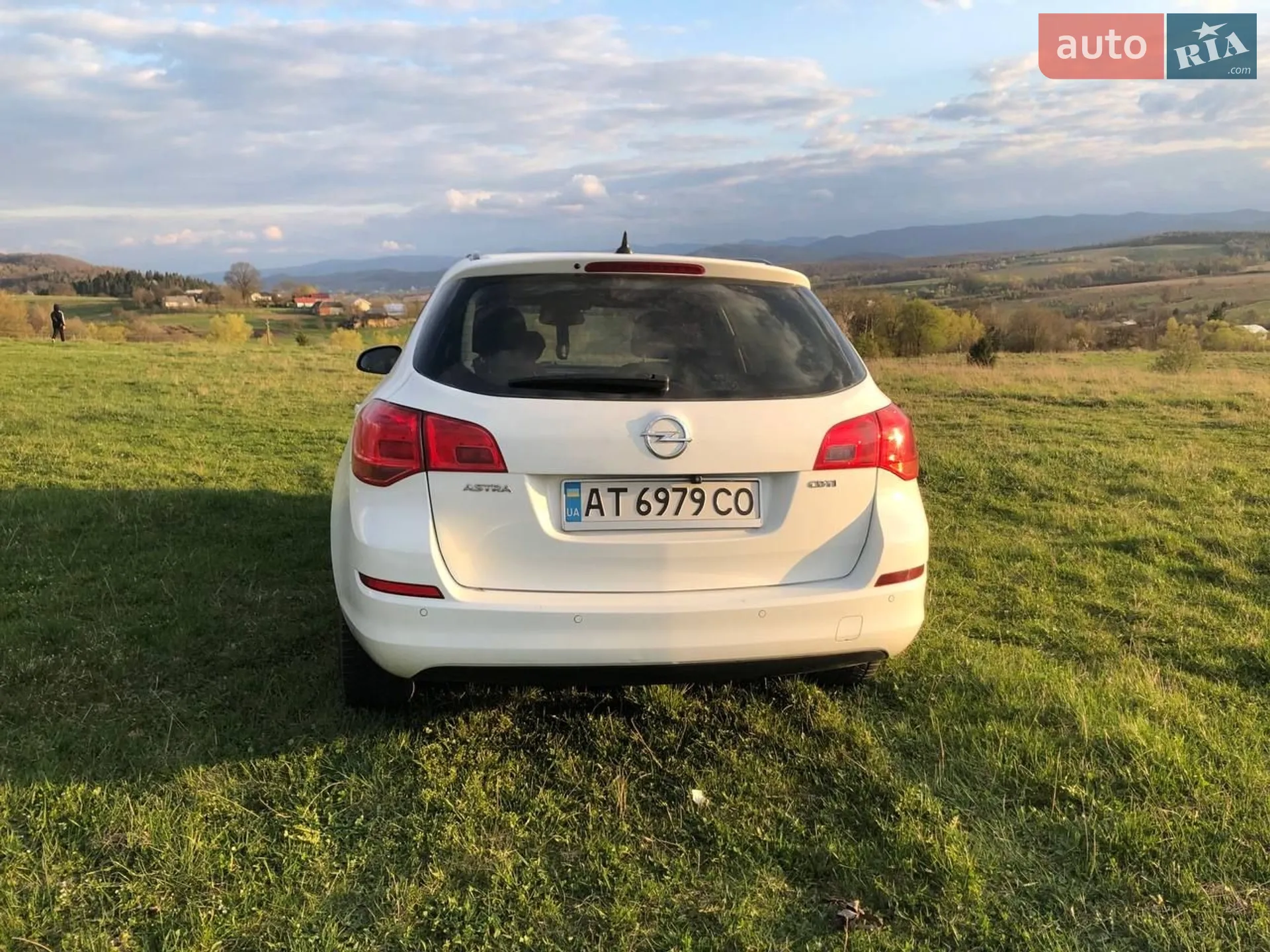 2011 Opel Astra - мініатюра 14