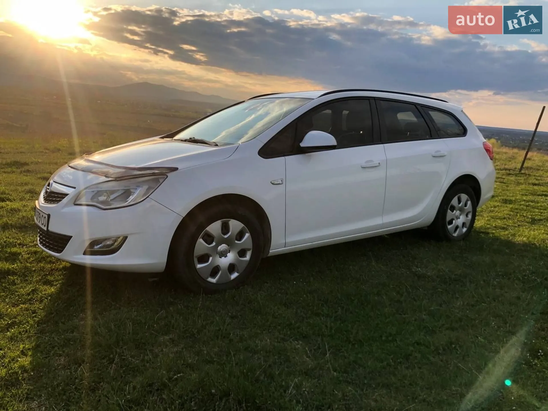 2011 Opel Astra - мініатюра 18