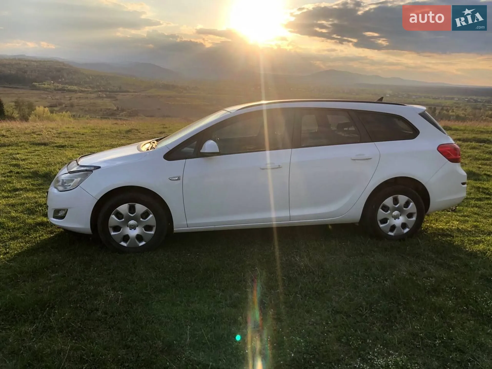 2011 Opel Astra - мініатюра 17
