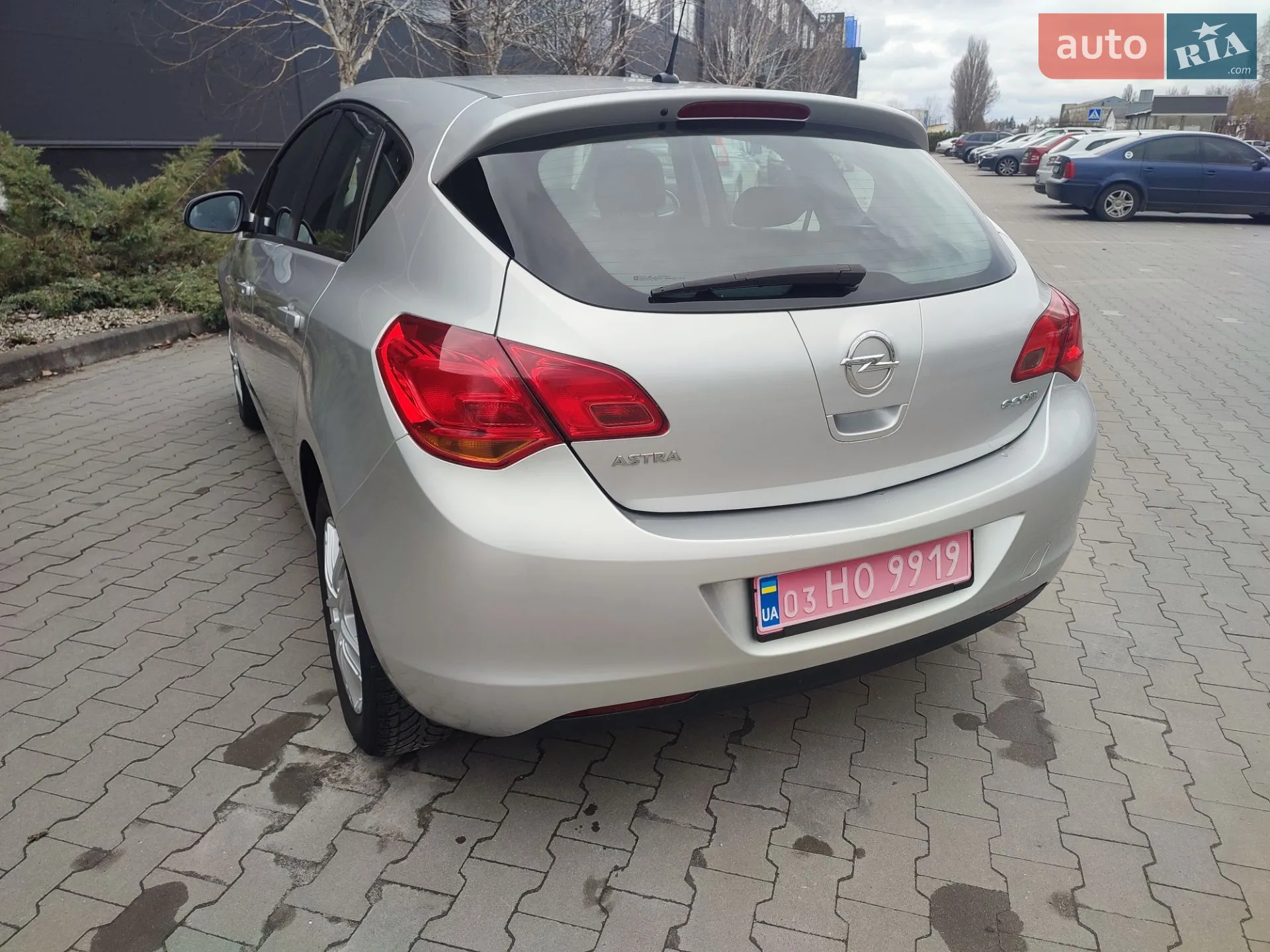 2011 Opel Astra - мініатюра 18