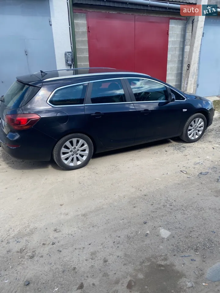 2011 Opel Astra - мініатюра 21