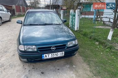 Хетчбек Opel Astra 1997 в Ланчині