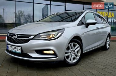 Универсал Opel Astra 2018 в Ивано-Франковске