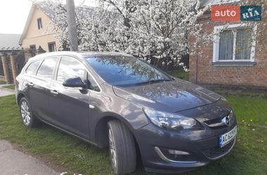 Универсал Opel Astra 2016 в Нововолынске