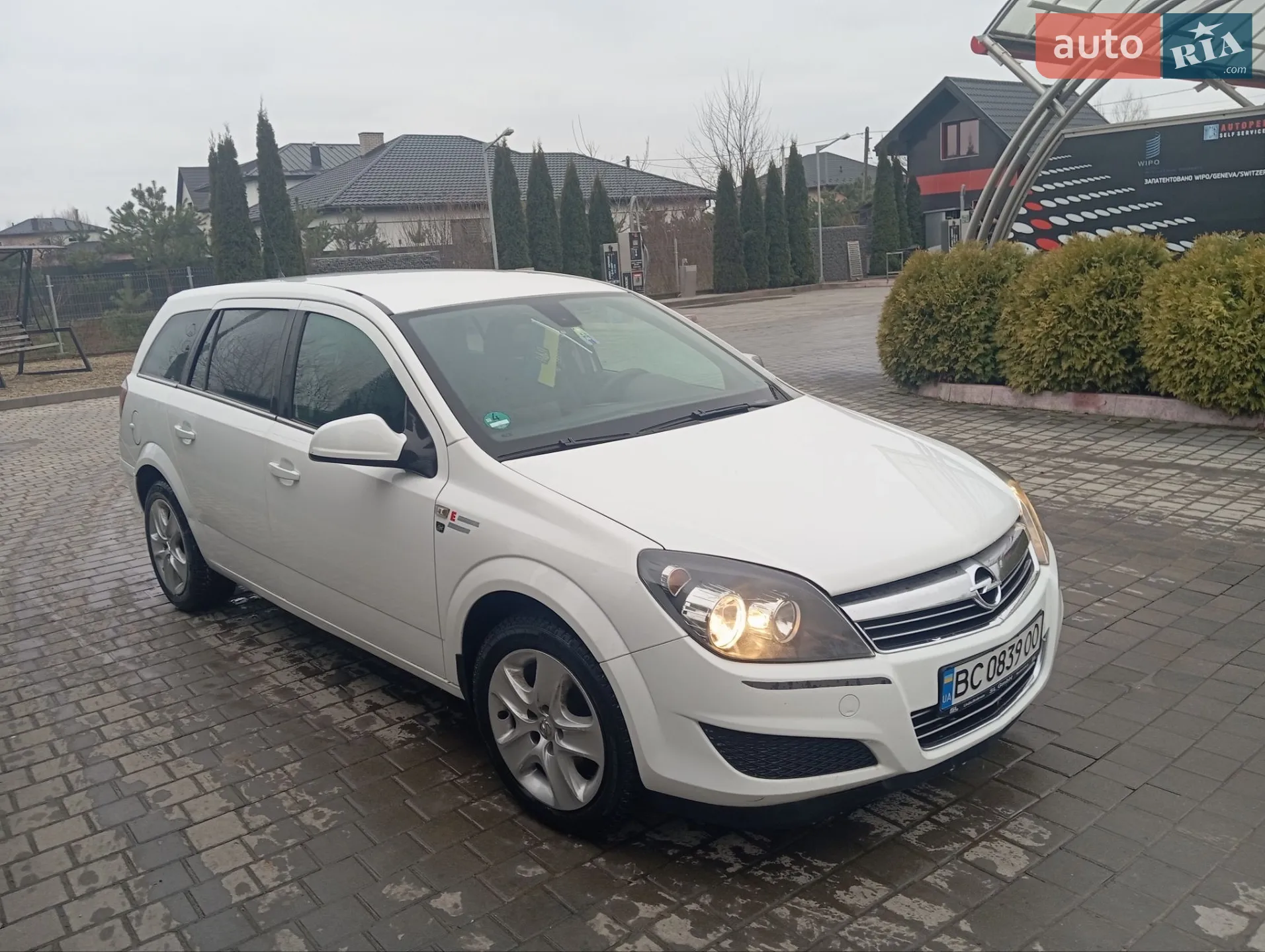 2010 Opel Astra - мініатюра 7