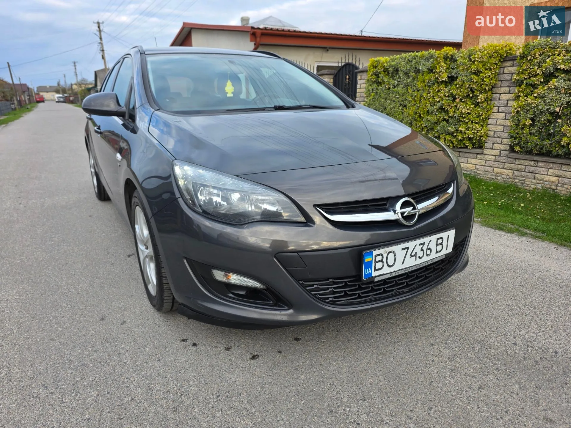 2014 Opel Astra - фото 1