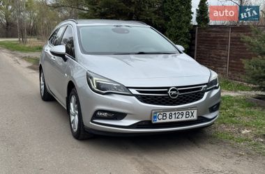 Универсал Opel Astra 2018 в Киеве