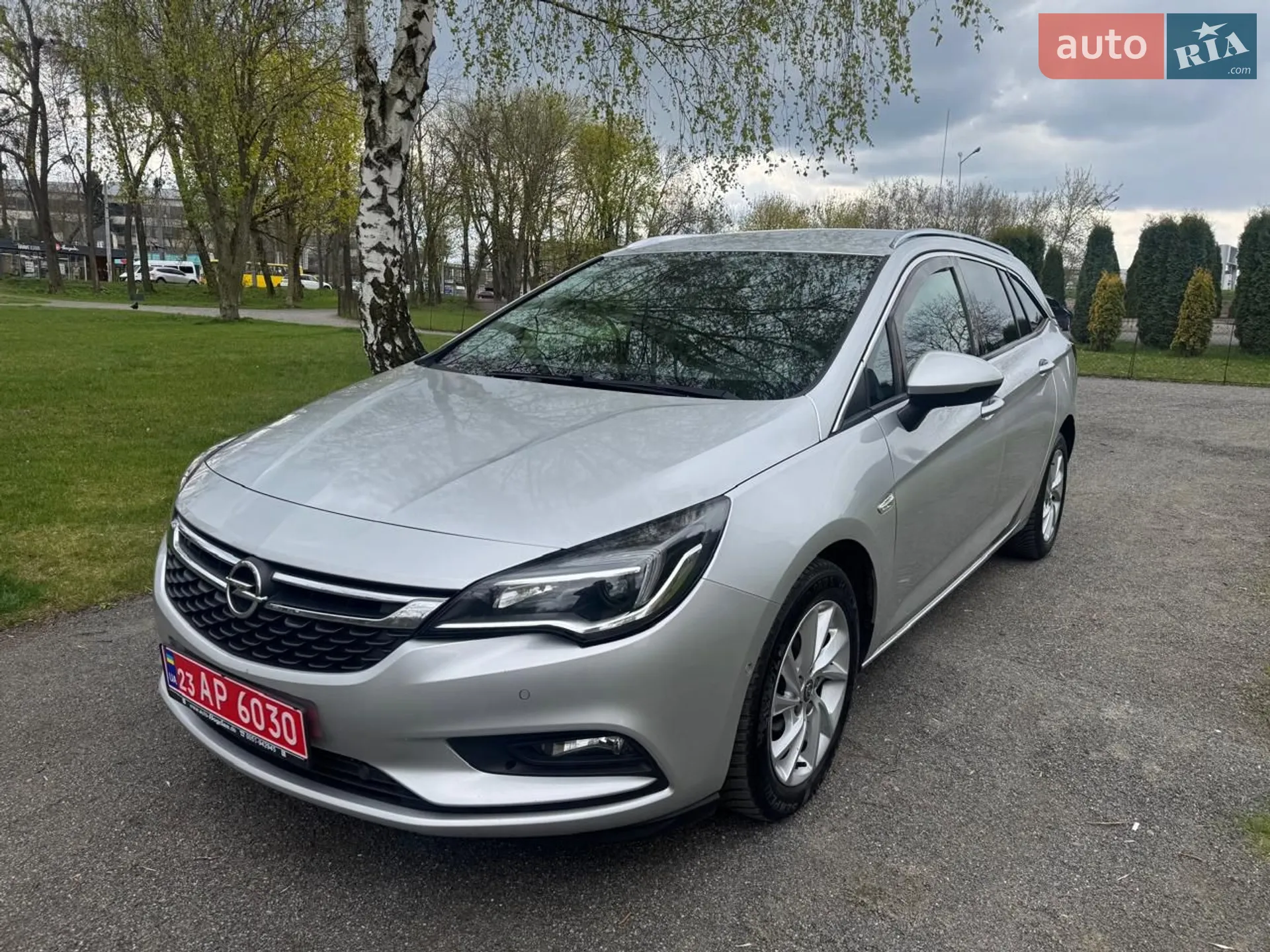 2017 Opel Astra - мініатюра 2