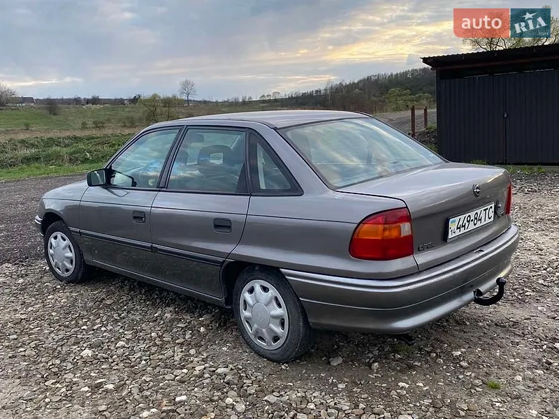 Opel Astra