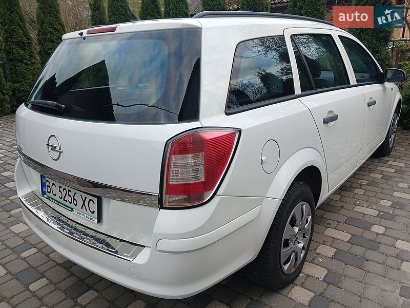 Универсал Opel Astra 2009 в Ходорове фото 16 Универсал Opel Astra 2009 в Ходорове