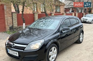Хэтчбек Opel Astra 2006 в Виннице