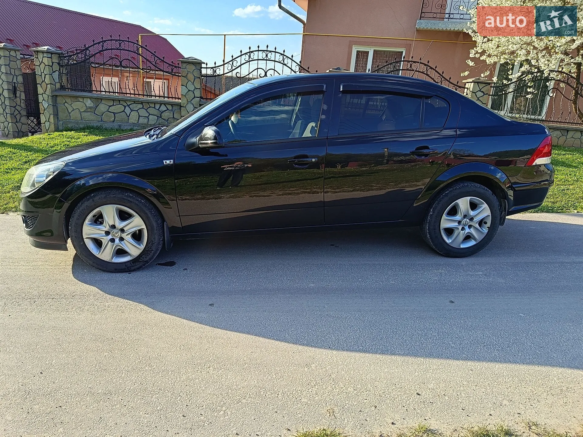 2011 Opel Astra - мініатюра 3
