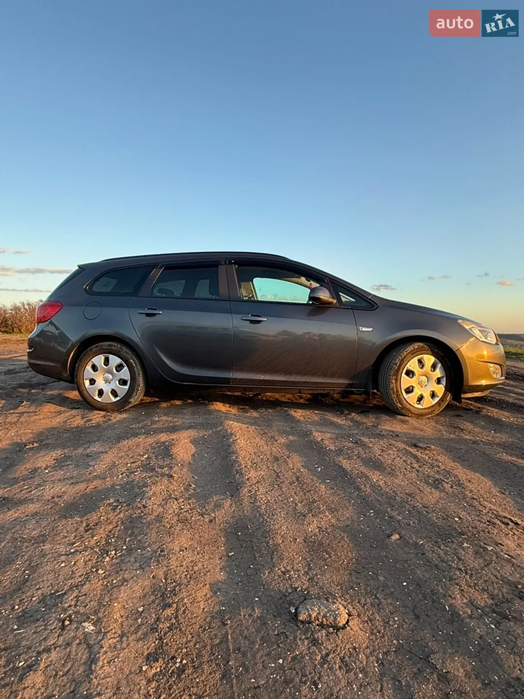 2011 Opel Astra - мініатюра 3