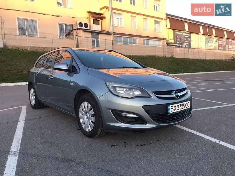 Opel Astra 2013